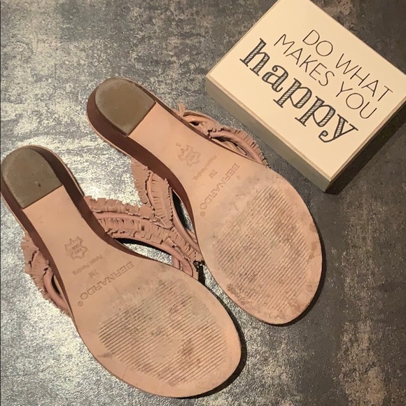 Bernardo worn twice. EUC blush color - Picture 2 of 5